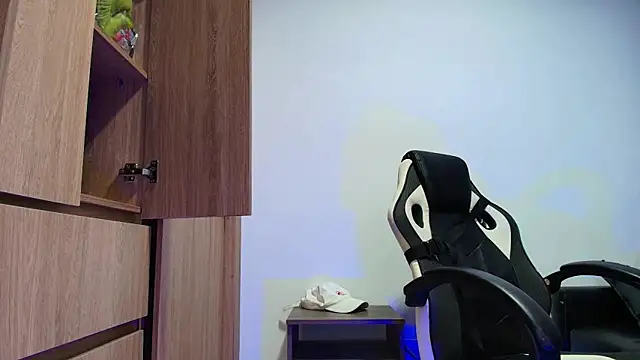 liorvante online show from February 28, 2026, 11:28 pm