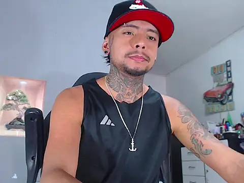 BASTIAN NICOLAS  online show from April 27, 2026, 7:23 pm