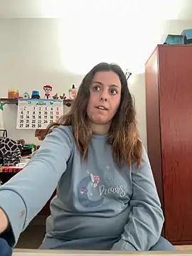 Sareyxon online show from April 22, 2026, 7:11 am