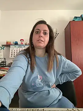 Sareyxon online show from April 24, 2026, 6:27 am