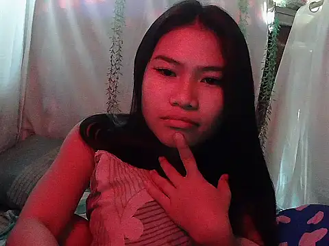 Allysonxx05 online show from December 2, 2025, 1:22 am