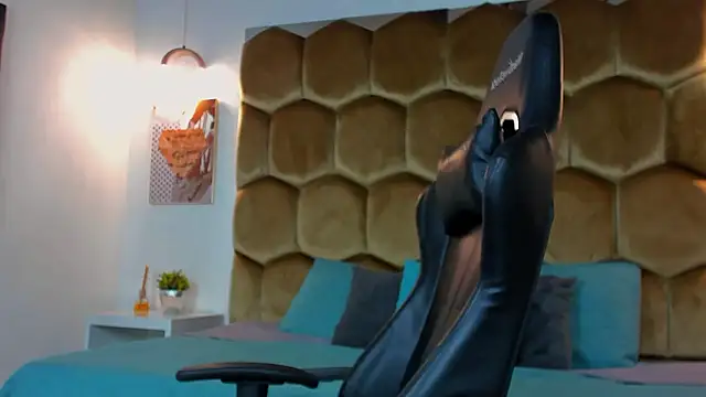 Franco banderas online show from February 4, 2026, 9:26 am