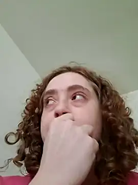 DeliaBlew online show from March 24, 2026, 2:22 pm