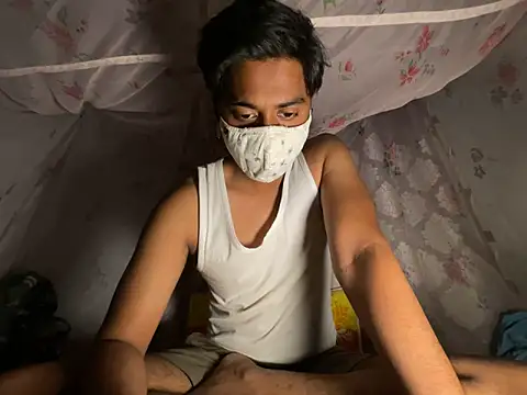 hunterboy2001 online show from March 19, 2026, 4:55 pm