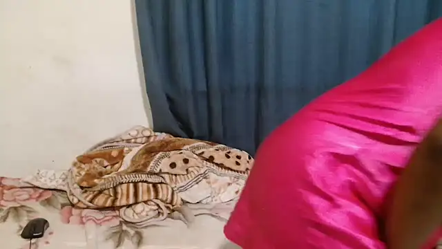 SexyMellow21 online show from December 15, 2025, 1:10 am