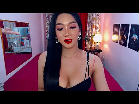 Snapshot of UrScreenGoddess chatting on June 14, 2026, 2:24 am UrScreenGoddess online show from June 14, 2026, 2:24 am