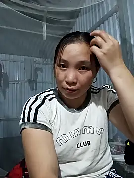 Snapshot of Evelyn-n chatting on March 23, 2026, 11:58 am Evelyn-n online show from March 23, 2026, 11:58 am