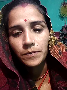 Soniyahot55 online show from December 1, 2025, 5:07 pm