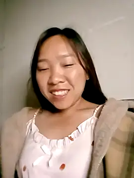 Minsssa20 online show from April 19, 2026, 10:34 pm