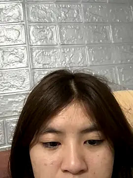 Cheerful-girl online show from November 30, 2025, 6:01 pm