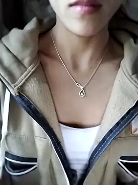 iam-eli online show from November 30, 2025, 9:35 am