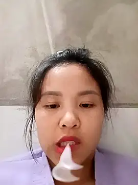 Pretty-haert online show from March 10, 2026, 2:11 pm