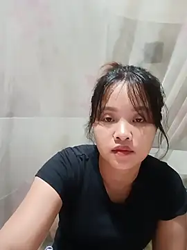 Snapshot of Pretty-haert chatting on July 9, 2026, 2:32 pm Pretty-haert online show from July 9, 2026, 2:32 pm