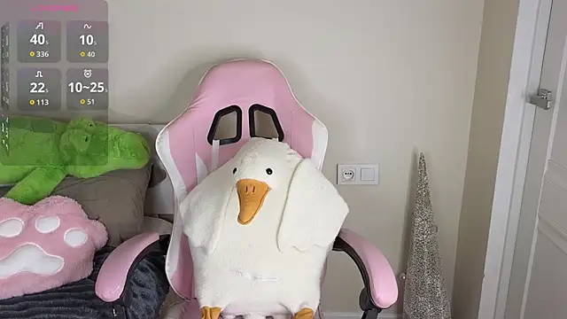 mimiicherry online show from February 14, 2026, 3:14 am