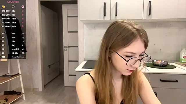 MargyDejong online show from March 3, 2026, 10:32 am