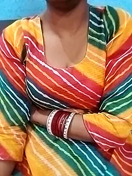 Puja-hot11 online show from December 3, 2025, 9:07 am