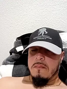 Lalin2323 online show from March 29, 2026, 6:41 pm