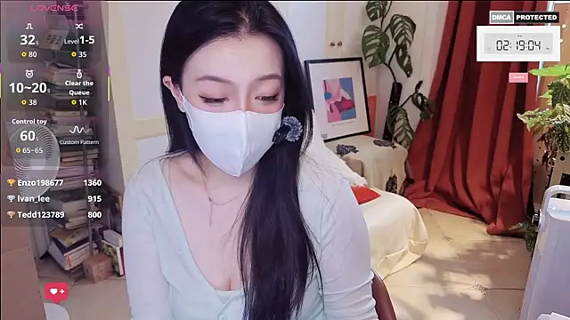 nayomi 34f online show from June 4, 2026, 6:19 am