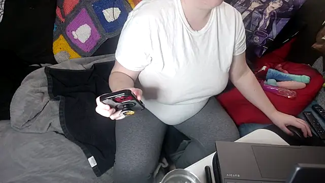 SugarTsunami online show from April 19, 2026, 1:38 am