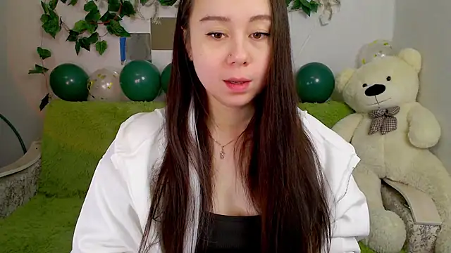 AlinaEleven online show from December 13, 2025, 11:43 pm