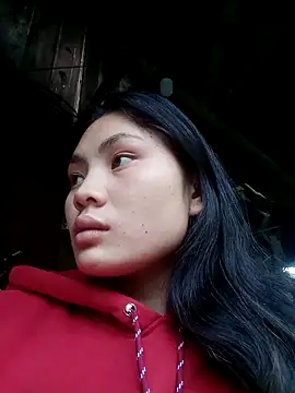 Hilary-123 online show from March 11, 2026, 5:35 am