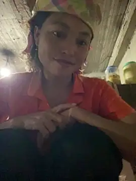 Snapshot of Lilik2 chatting on December 16, 2025, 3:06 pm Lilik2 online show from December 16, 2025, 3:06 pm