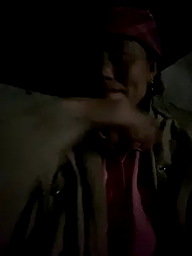 Snapshot of Lilik2 chatting on December 18, 2025, 1:28 pm Lilik2 online show from December 18, 2025, 1:28 pm