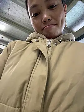 Snapshot of Lilik2 chatting on December 22, 2025, 12:18 am Lilik2 online show from December 22, 2025, 12:18 am