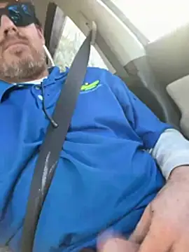 Snapshot of BamaBoi40AL chatting on January 13, 2026, 7:52 pm BamaBoi40AL online show from January 13, 2026, 7:52 pm