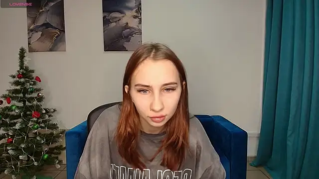 Snapshot of MilagrosWind chatting on December 2, 2025, 7:03 am MilagrosWind online show from December 2, 2025, 7:03 am