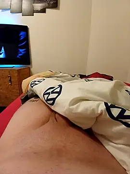 Snapshot of Chiemsee610 chatting on February 8, 2026, 10:46 pm Chiemsee610 online show from February 8, 2026, 10:46 pm