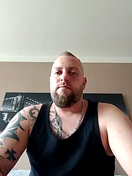 Snapshot of Chiemsee610 chatting on March 25, 2026, 2:23 pm Chiemsee610 online show from March 25, 2026, 2:23 pm