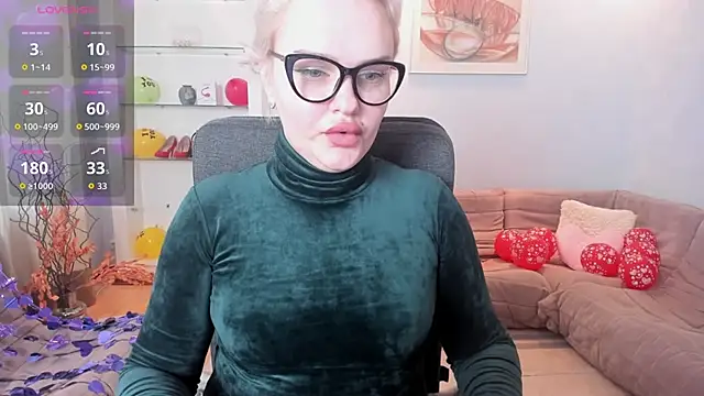 KamillaJei online show from February 19, 2026, 5:47 am