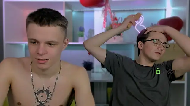 veldi to online show from February 11, 2026, 7:52 pm