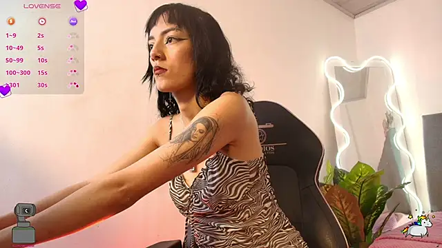 CHEERRY TAY1 online show from February 11, 2026, 7:08 pm