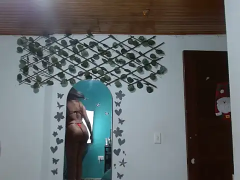 Andreaebony online show from December 20, 2025, 1:18 pm