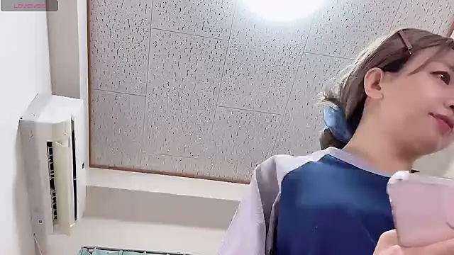 Snapshot of RURU-CHANN668 chatting on January 31, 2026, 9:13 pm RURU-CHANN668 online show from January 31, 2026, 9:13 pm