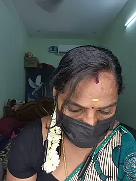 Snapshot of Tamil_Pallavi chatting on July 10, 2026, 7:23 am Tamil Pallavi online show from July 10, 2026, 7:23 am