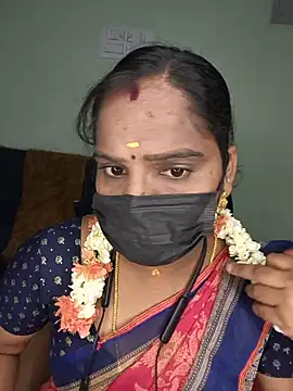 Snapshot of Tamil_Pallavi chatting on July 11, 2026, 5:04 pm Tamil Pallavi online show from July 11, 2026, 5:04 pm