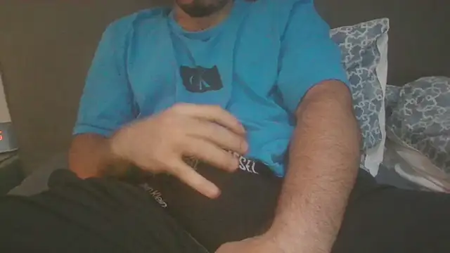 userre08 online show from December 20, 2025, 1:23 am