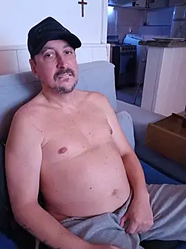 FocussedFreckle online show from June 16, 2026, 3:53 am
