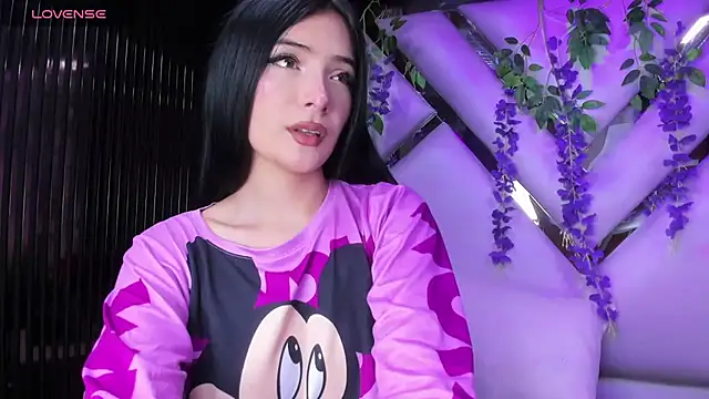 liinzy rouse69 online show from March 19, 2026, 3:16 pm