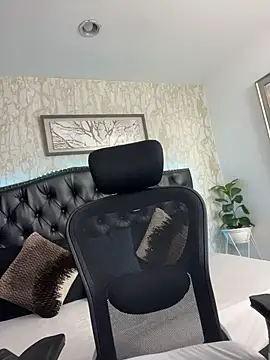 Snapshot of Lander_Cruz chatting on February 4, 2026, 7:53 pm Lander Cruz online show from February 4, 2026, 7:53 pm