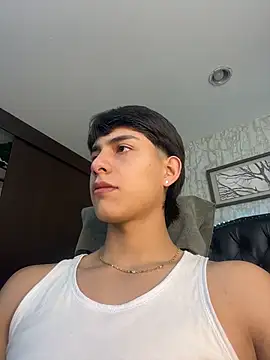 Snapshot of Lander_Cruz chatting on February 7, 2026, 5:49 pm Lander Cruz online show from February 7, 2026, 5:49 pm