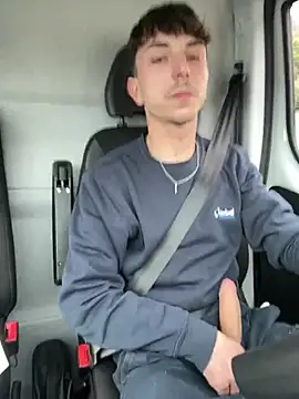 Davide9910x online show from March 13, 2026, 11:39 am