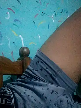 alexs2026 online show from December 3, 2025, 3:14 am