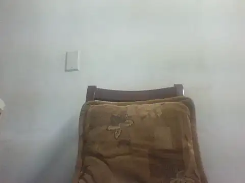 Snapshot of Ronny_Ron chatting on May 20, 2026, 2:51 am Ronny Ron online show from May 20, 2026, 2:51 am