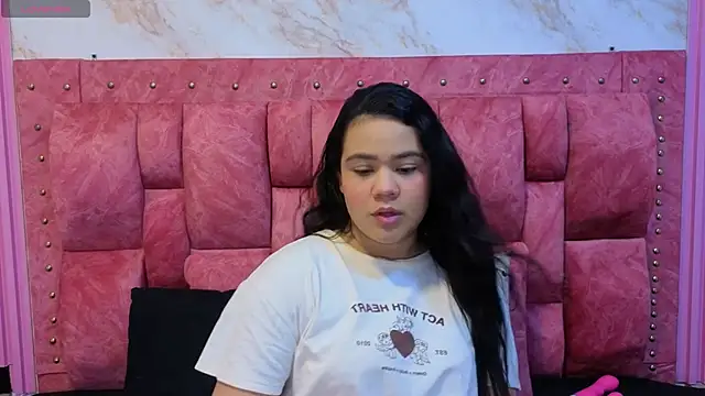 ValeryMorales online show from March 7, 2026, 7:22 pm