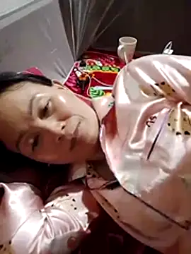 Lili-123k online show from March 4, 2026, 1:17 pm