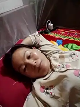 Lili-123k online show from March 22, 2026, 3:54 am